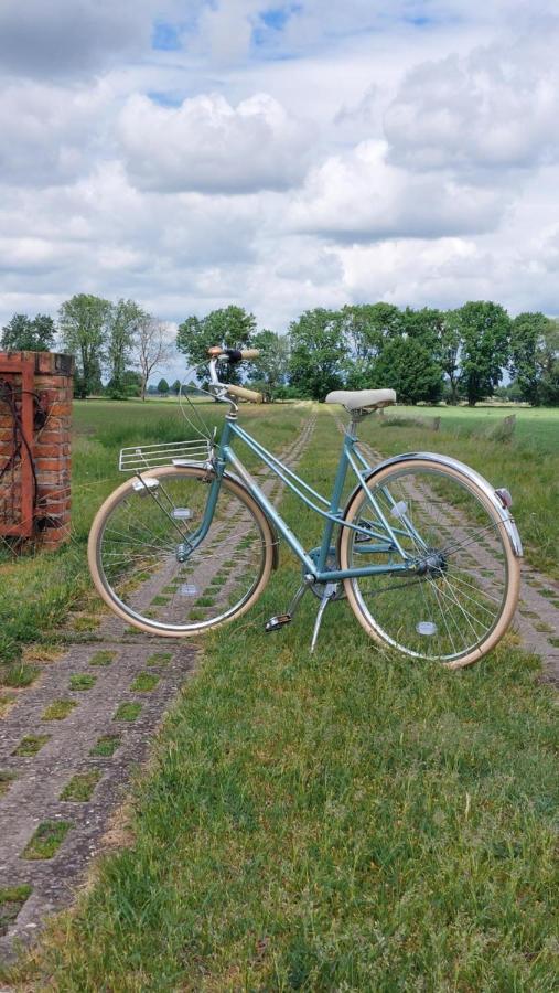 Sohl Farm Apartments Neutrebbin エクステリア 写真